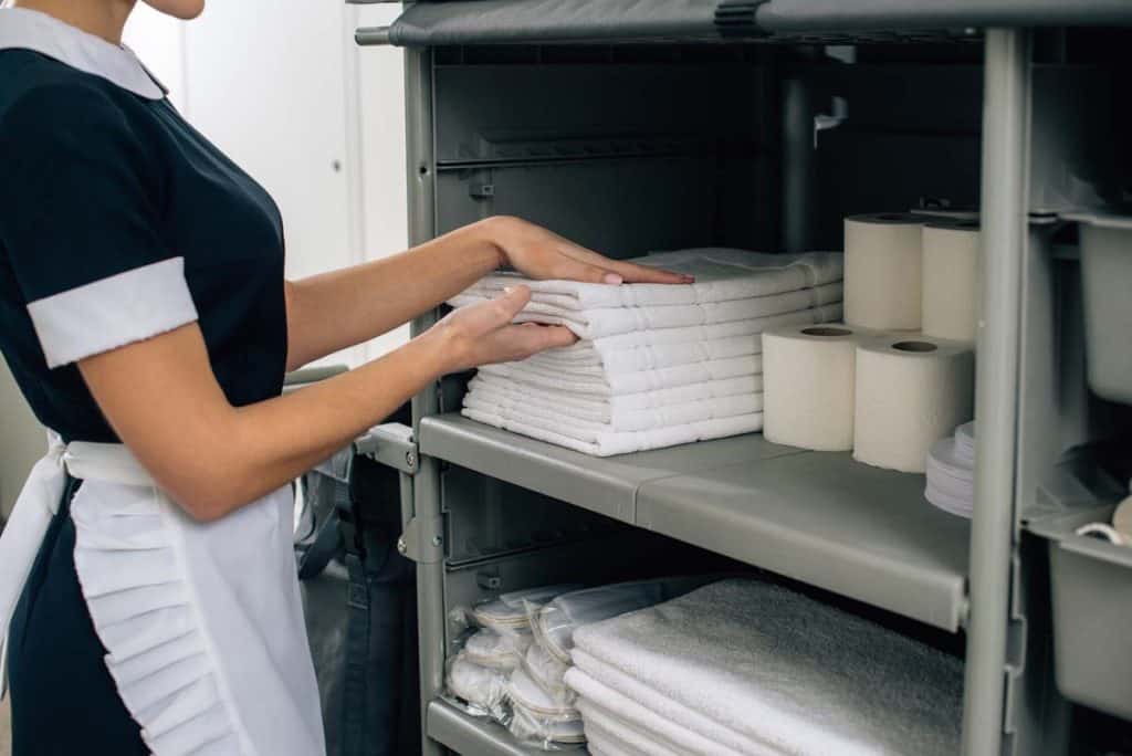 how to find a cleaning service